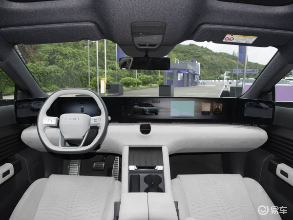 奧迪E5 Sportback低配版 配置、續(xù)航與空凈裝置的全面表現(xiàn)